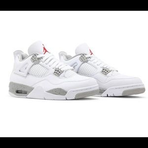 New white Oreos brand new size 8 men Jordan 4s